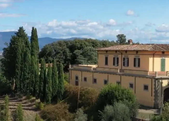 In Il Castellaccio * باغيو آ كايانو