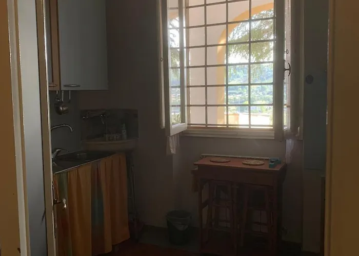 In Il Castellaccio بيت للعطل *